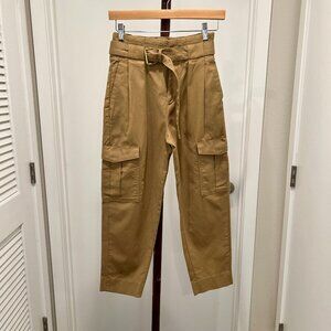 Banana Republic - Cropped High Rise Paper Bag Cargo Pant w/ Belt Size P0 - Tan